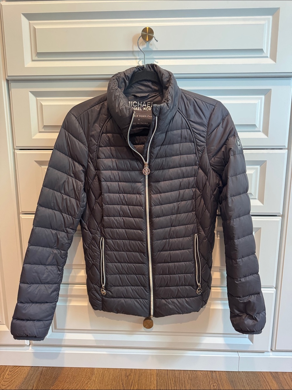 MICHAEL Michael Kors Women's Charcoal Quilted Packable Puffer Jacket